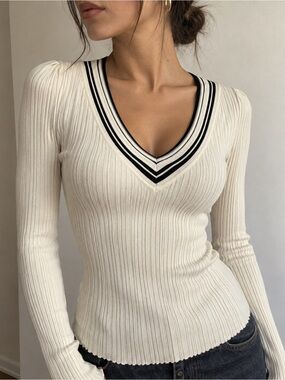 Milly Ivory Ribbed V Neck Sweater Top Large Black Stripe $225